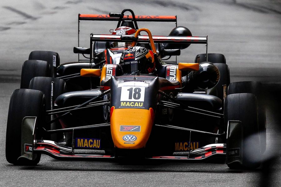 Nevídaný závěr Macau GP vozů F3